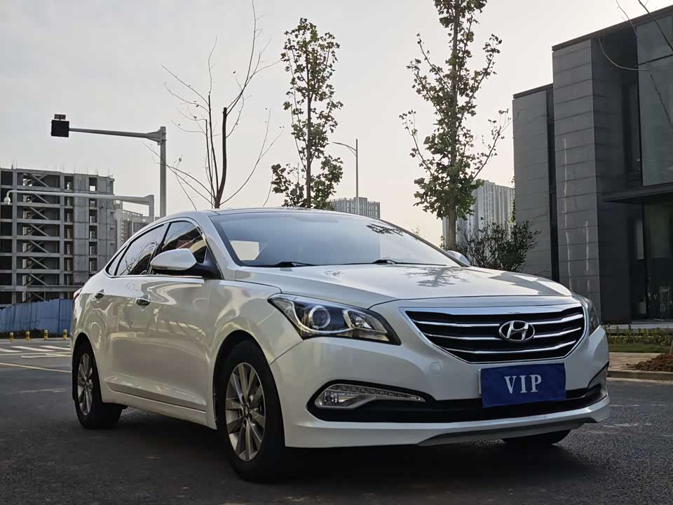 Hyundai Name picture