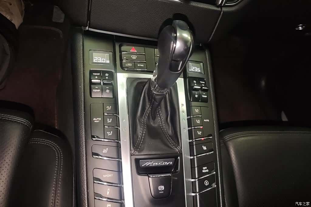 Porsche Macan, 2015 16