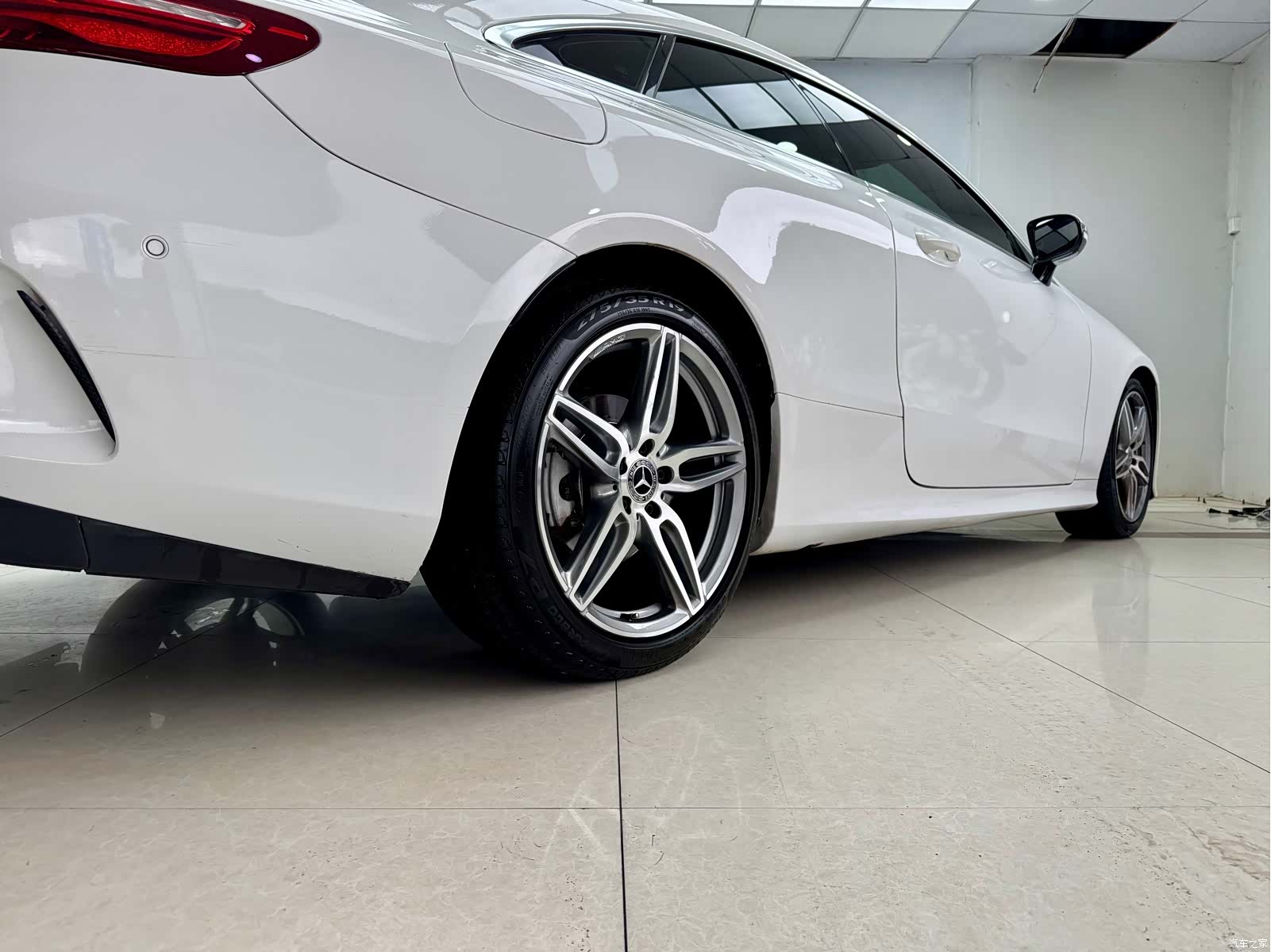 Mercedes-Benz E-Class, 2018 18