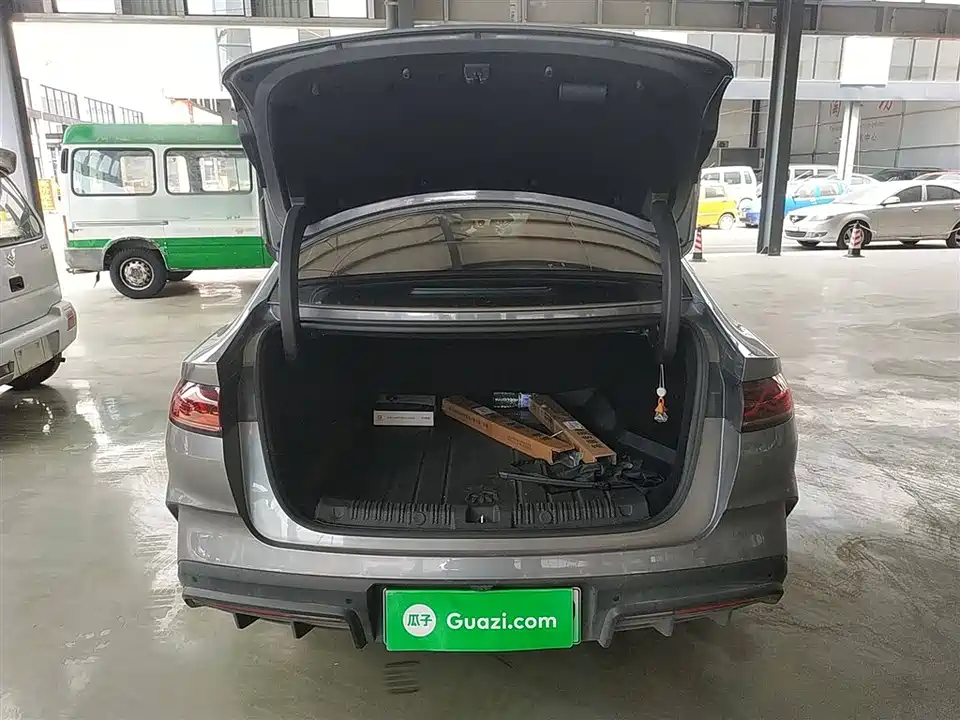 BYD Qin L