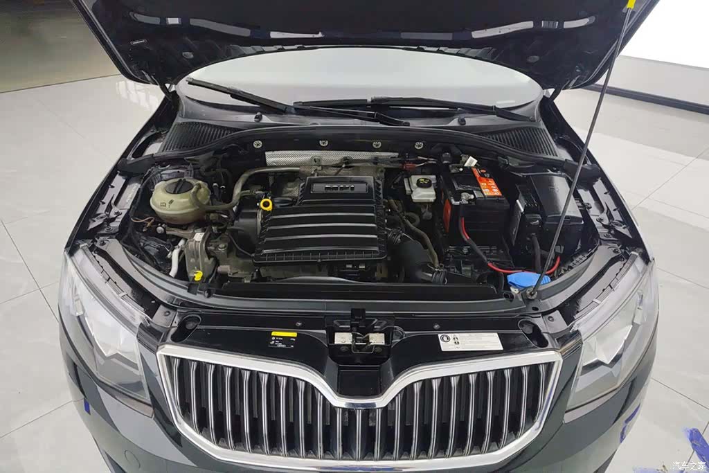 Skoda Octavia, 2015 10