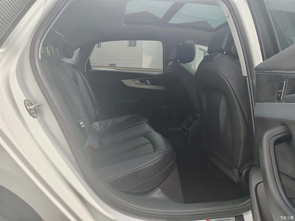 Audi A4L, 2024 8