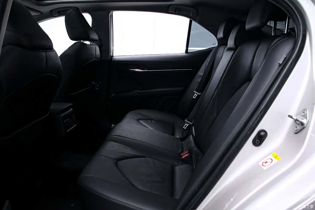 Toyota Camry, 2018 14