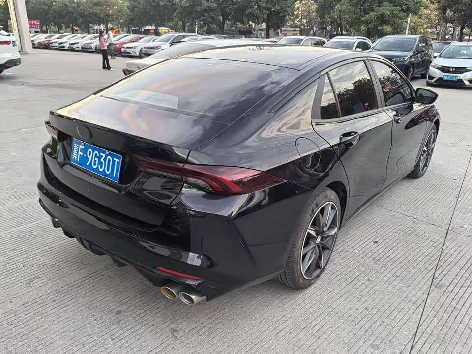 Trumpchi Shadow Leopard
