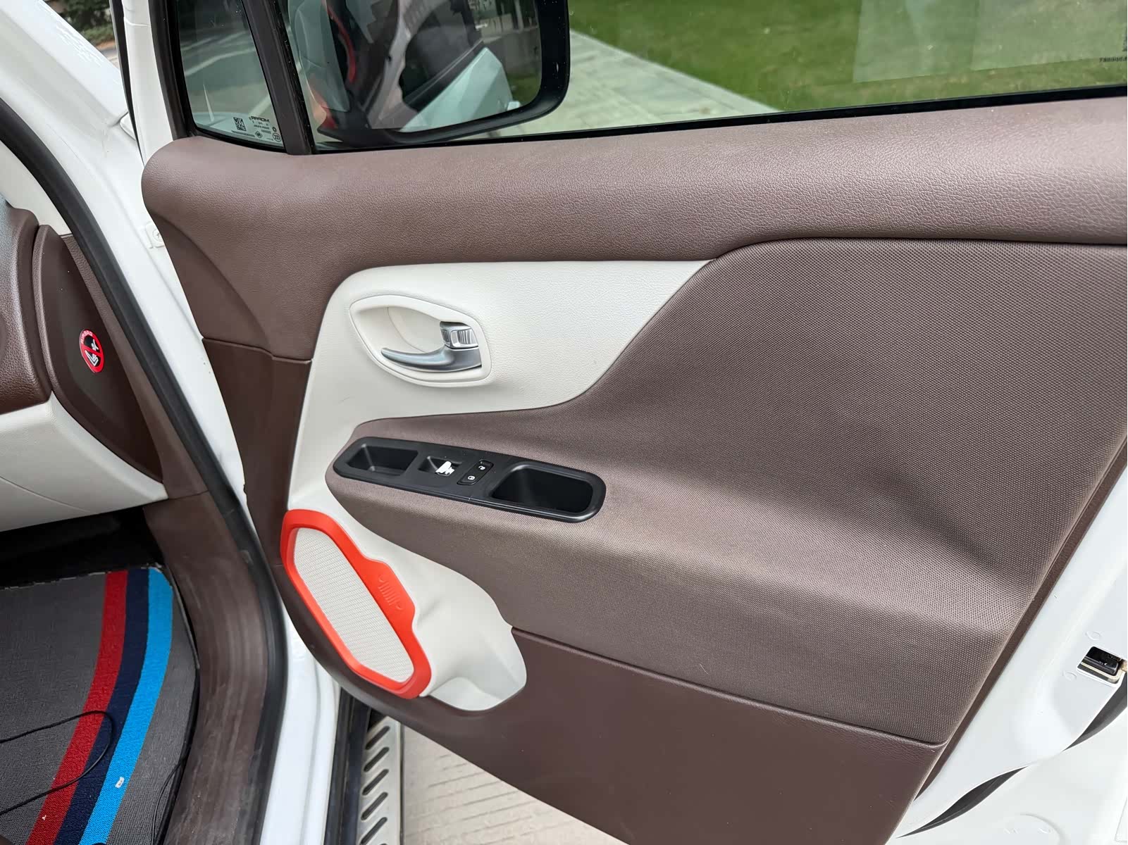 Jeep Renegade, 2016 17