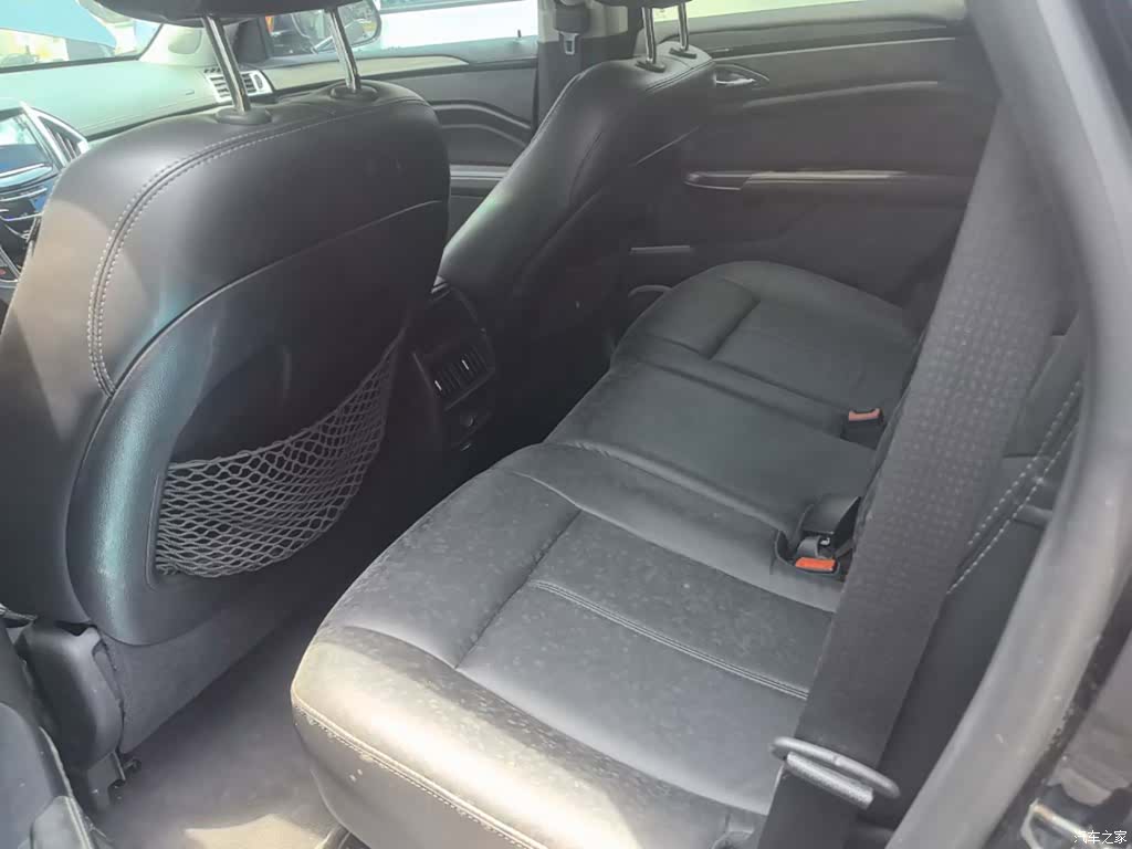 Cadillac SRX, 2015 17