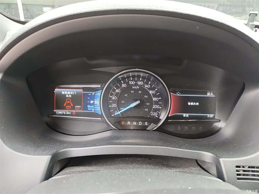 Ford Explorer, 2018 все фото