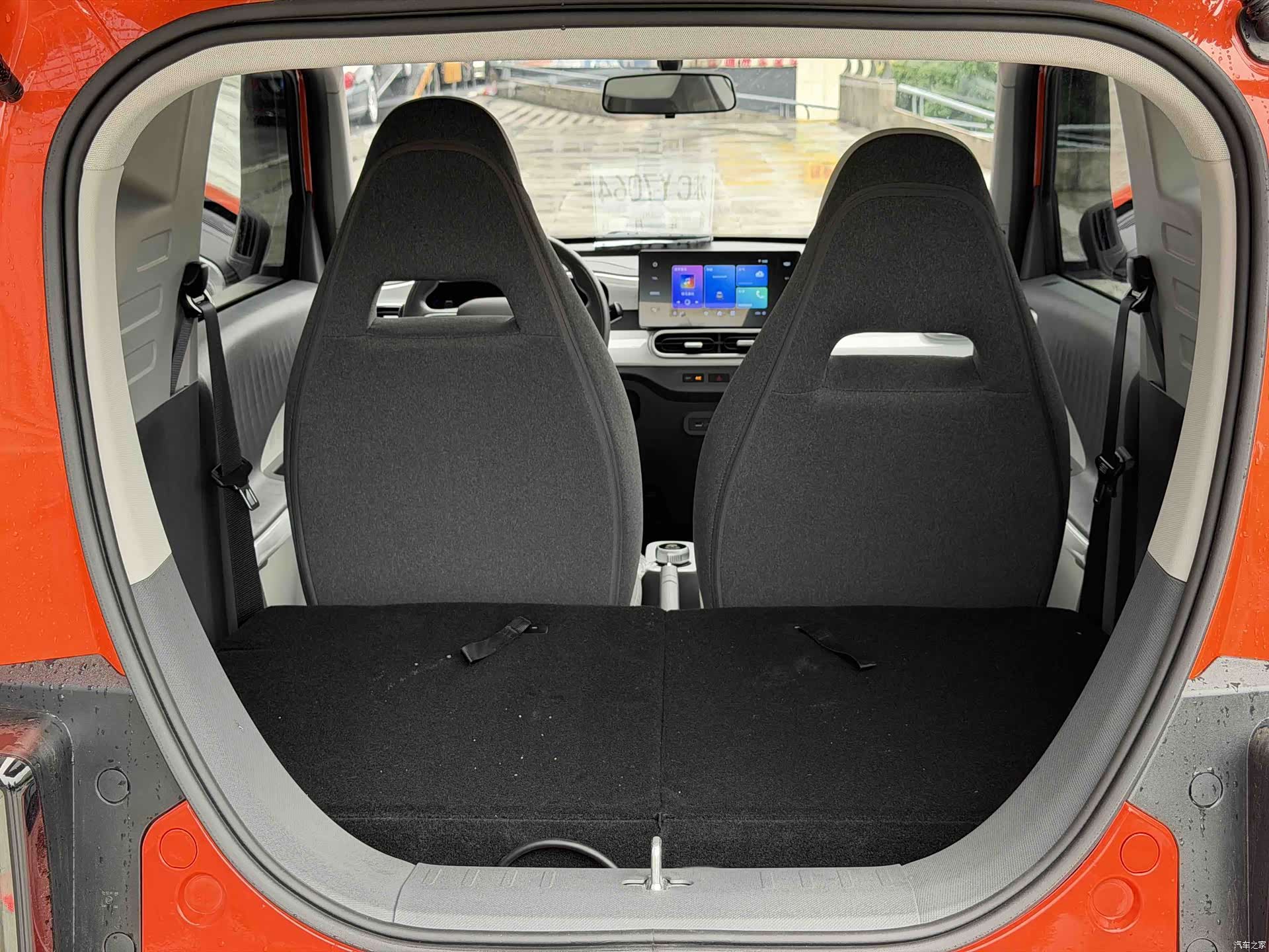 Geely Panda, 2026 10