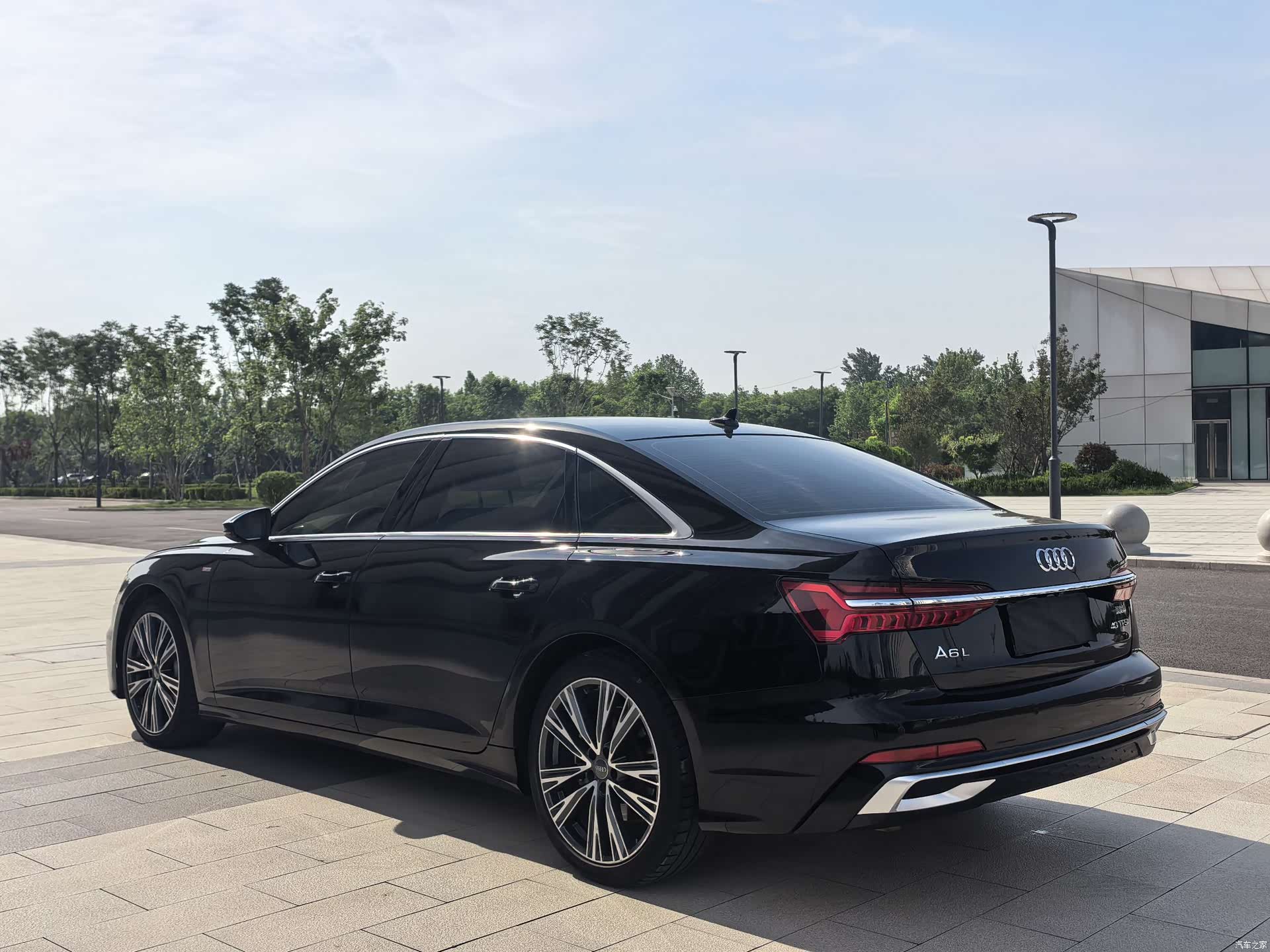 Audi A6L, 2021 4