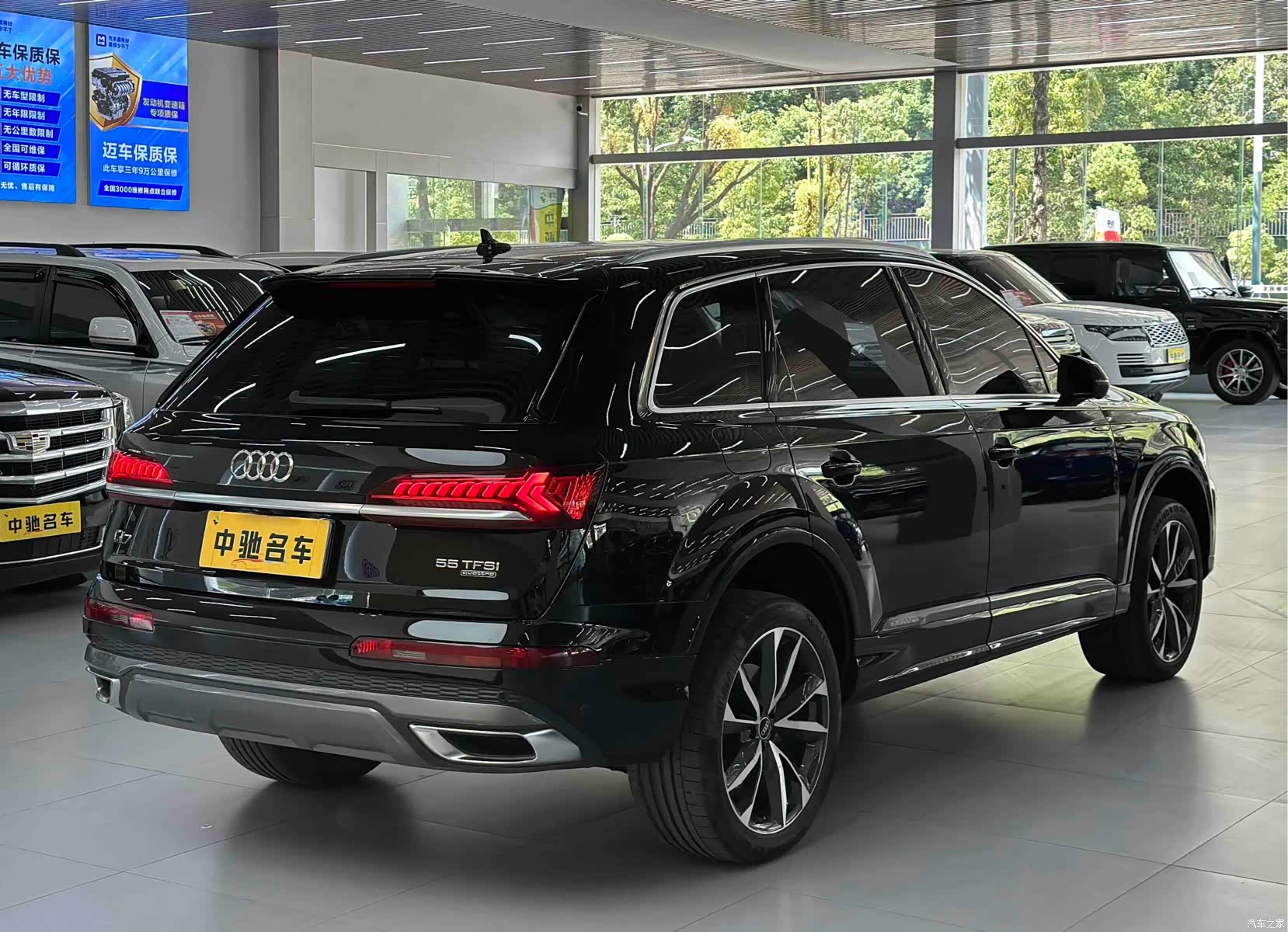 Audi Q7, 2023 все фото