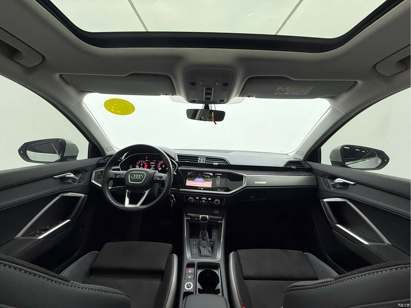 Audi Q3, 2022 9