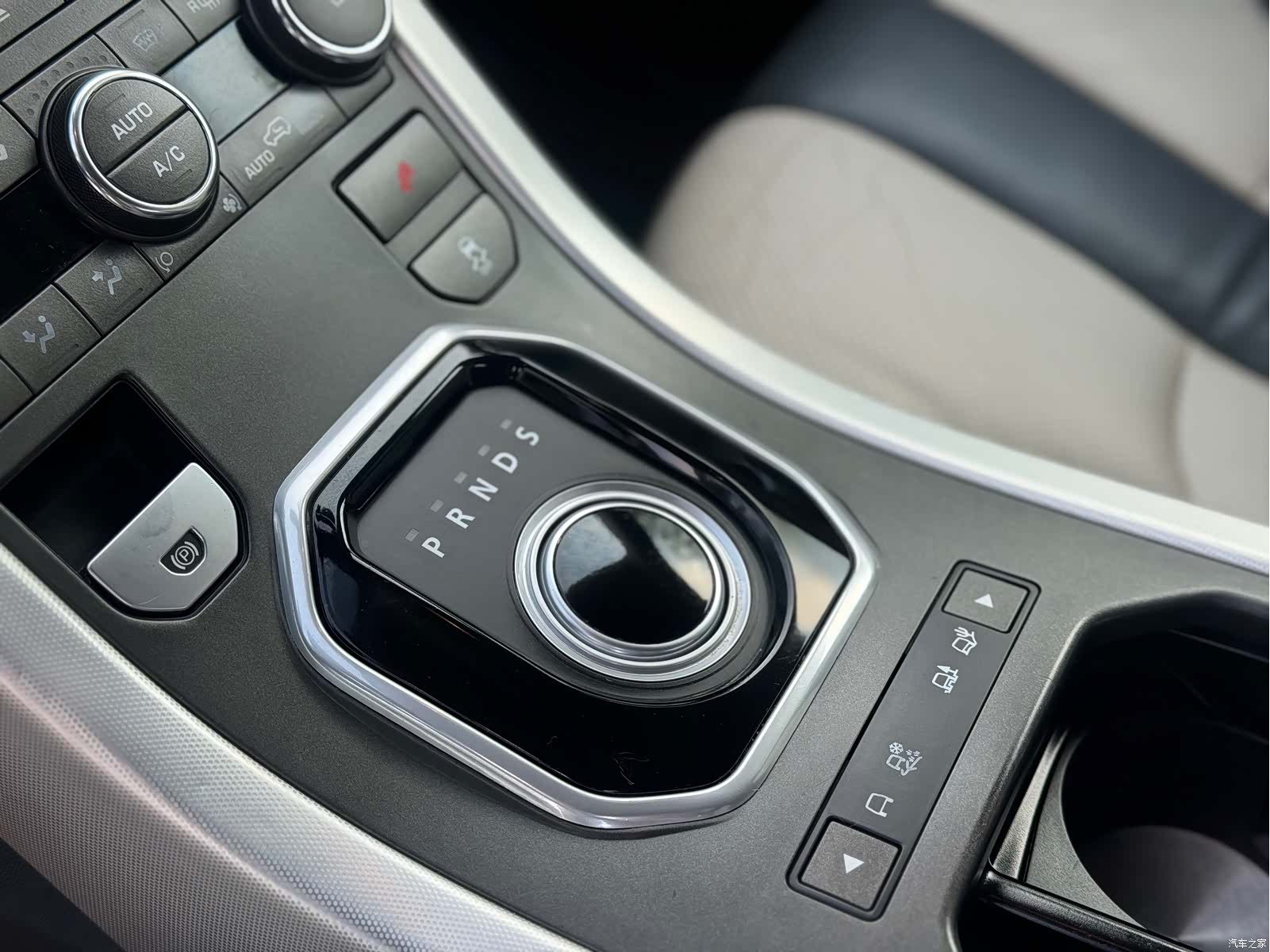 Land Rover Range Rover, 2013 12