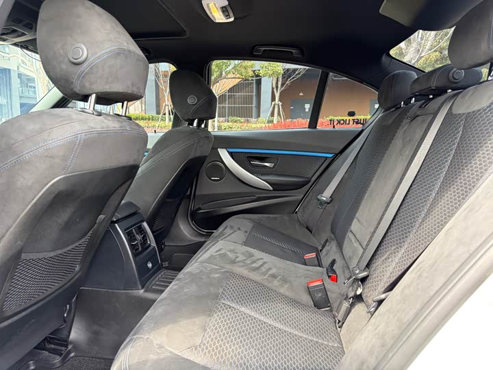 BMW 3 Series 2017 320i M Sport