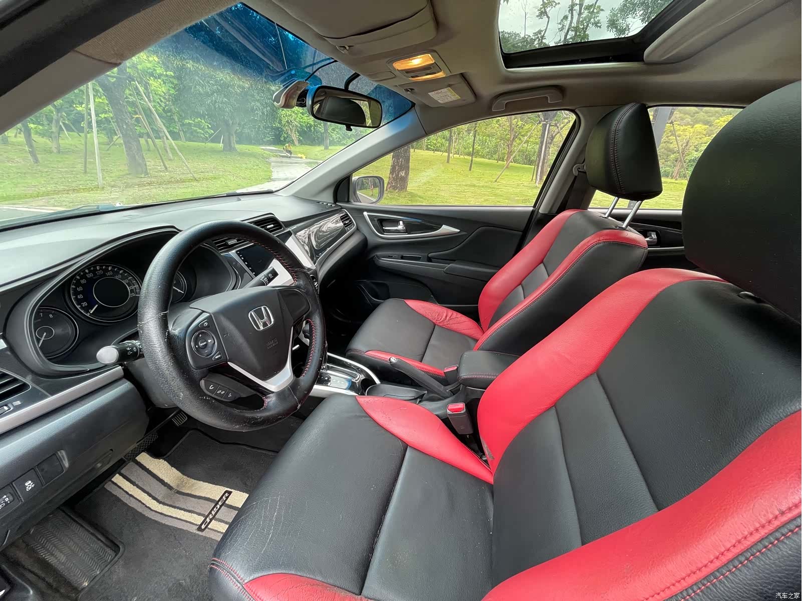 Honda Crider, 2014 4