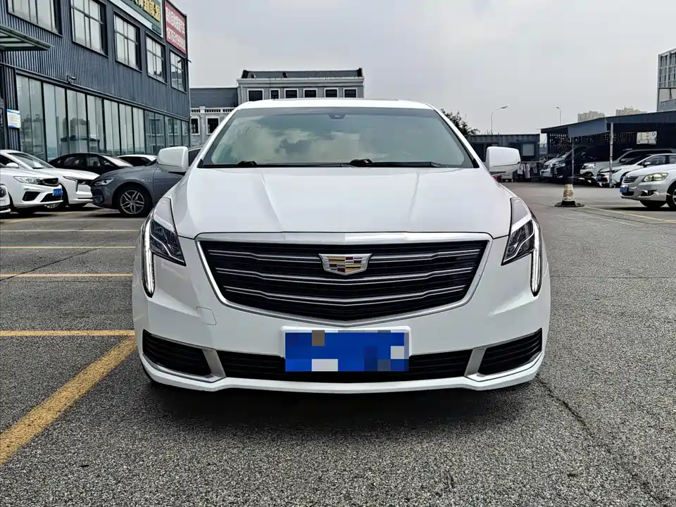 Cadillac XTS