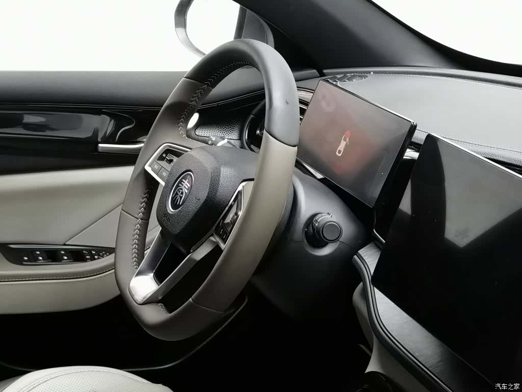 BYD Qin, 2023 22
