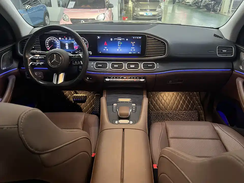 Mercedes-Benz GLS Mercedes-Benz GLS