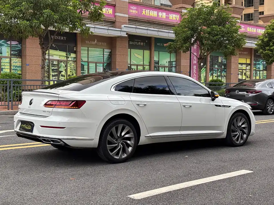 Volkswagen CC