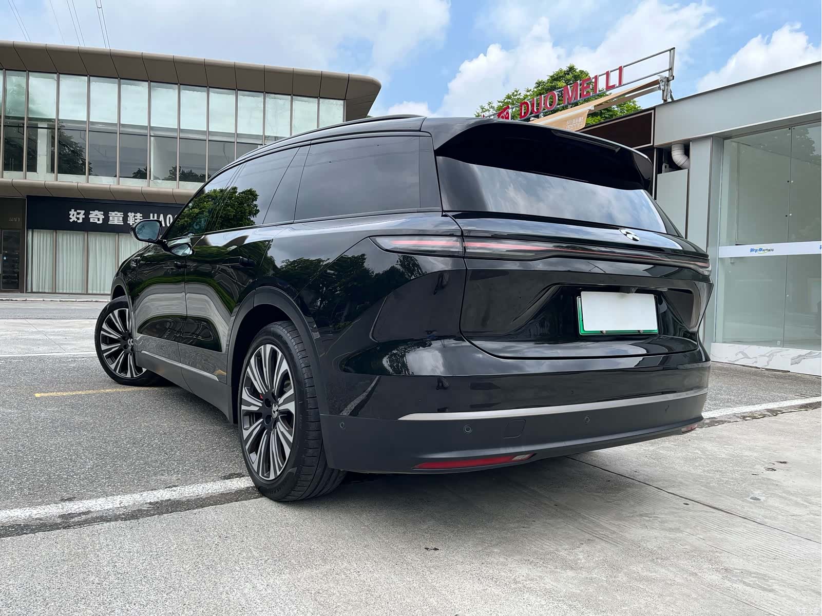 NIO ES8, 2023 4