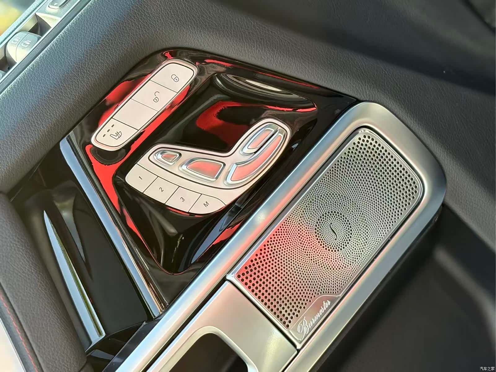 Mercedes-Benz G-Class, 2024 21