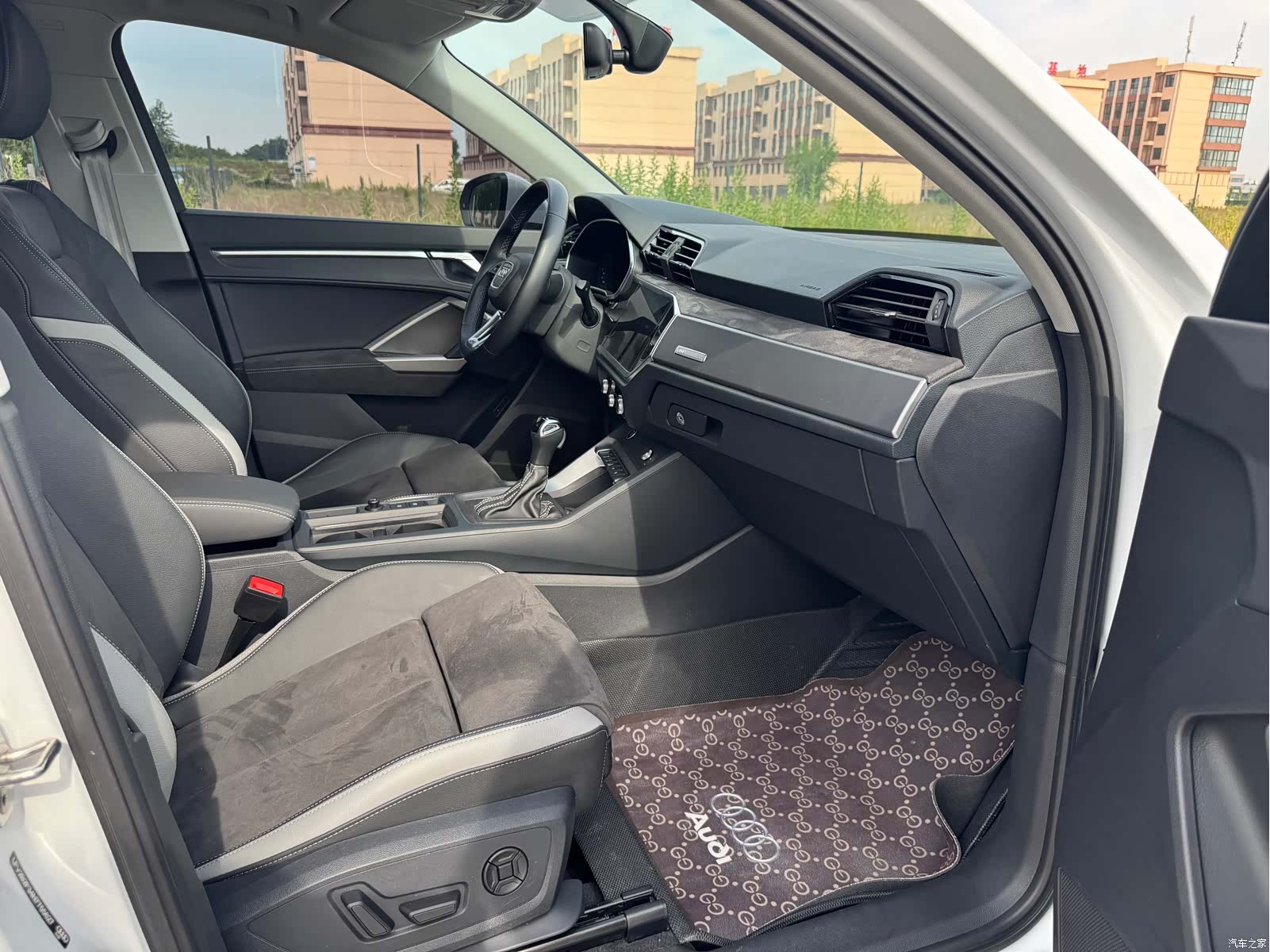 Audi Q3, 2023 17