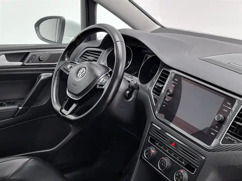 Volkswagen Golf*Jiayu