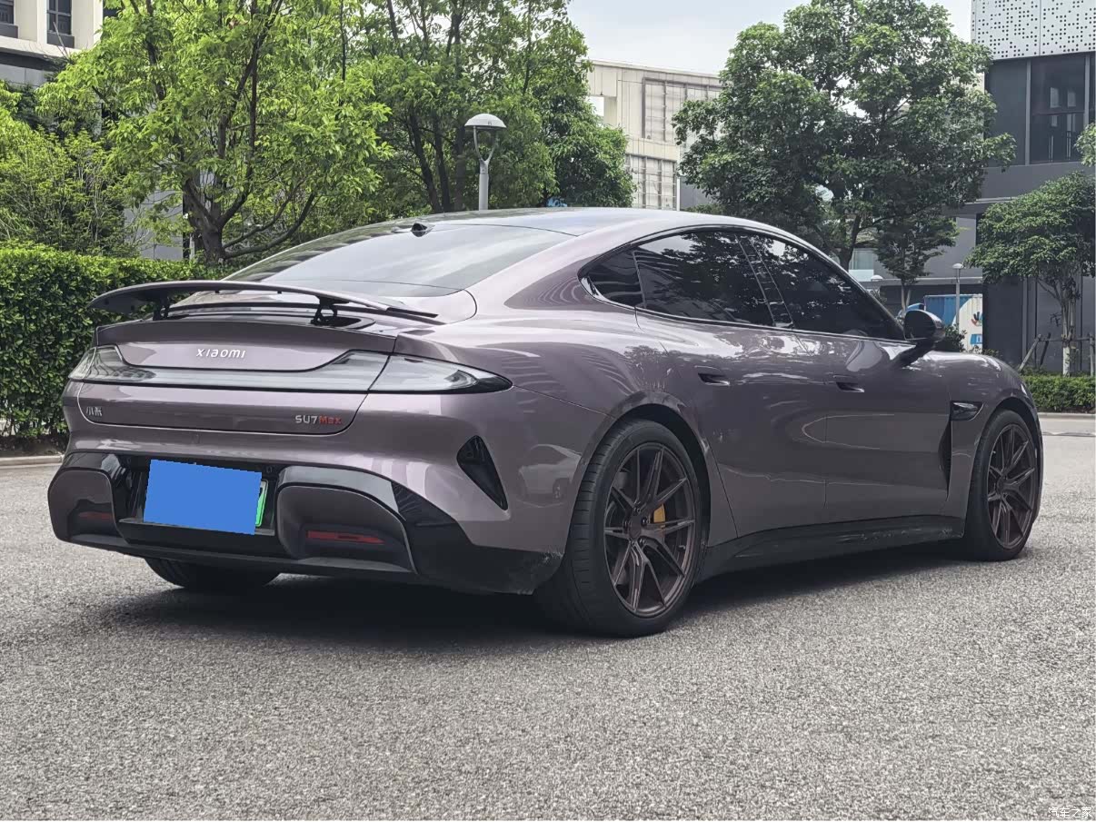 Xiaomi SU7, 2025 13
