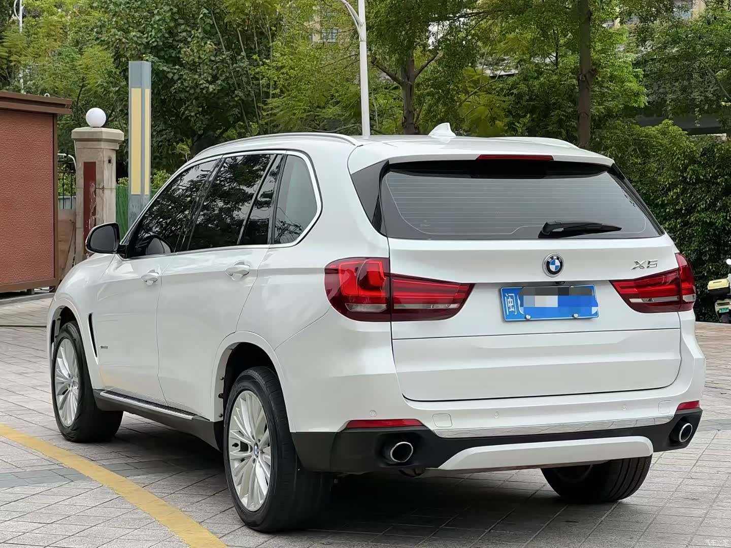 BMW X5, 2018 все фото