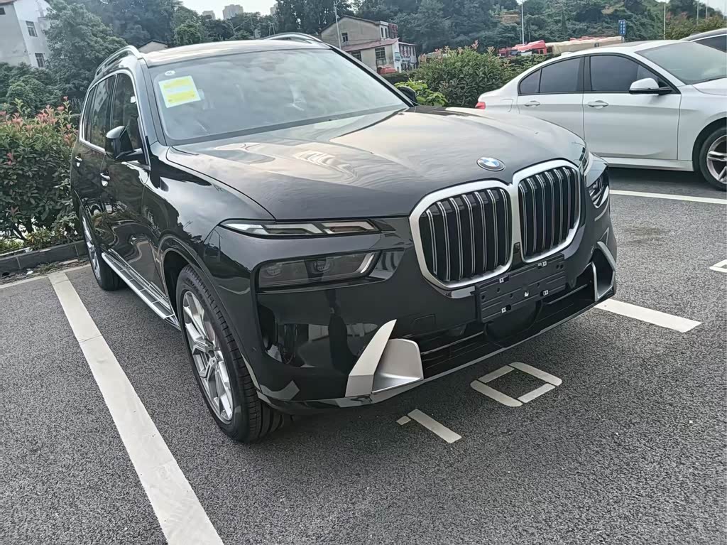 BMW X7 2024 xDrive40i Lead Luxury