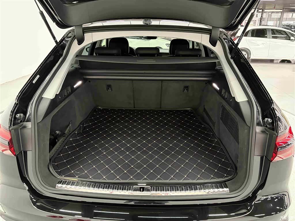 Audi A6, 2021 24