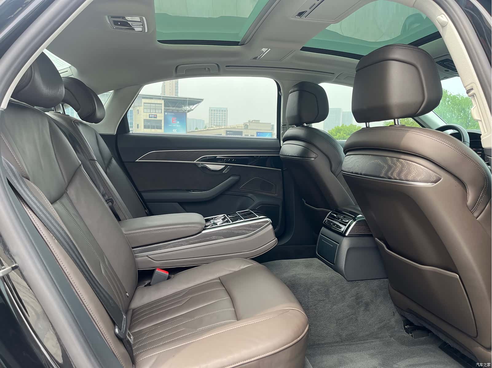 Audi A8L, 2020 12