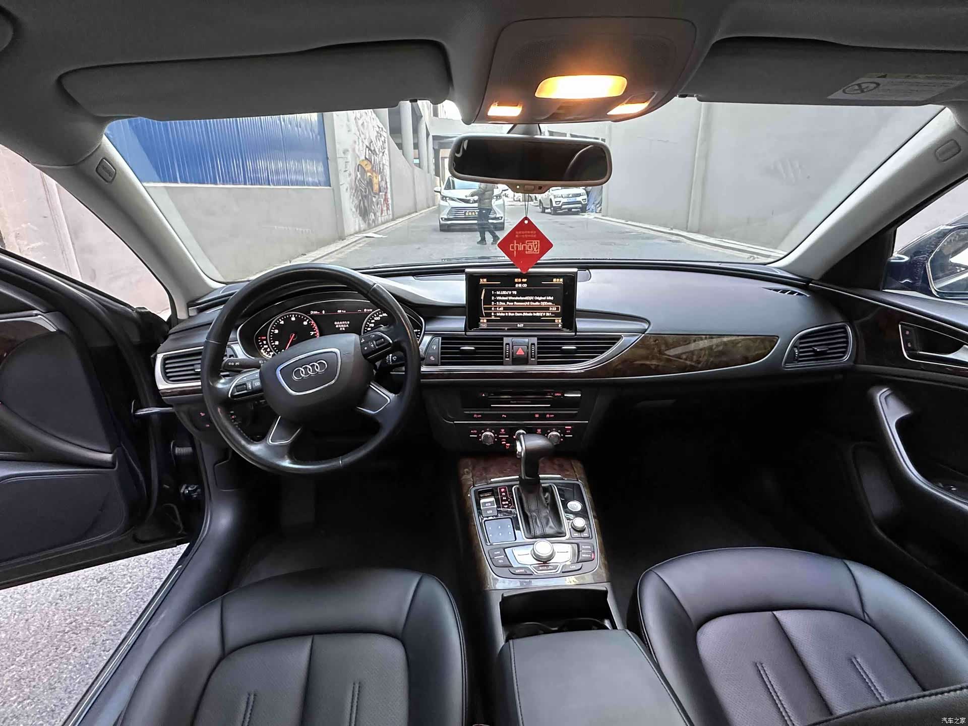 Audi A6L, 2016 7