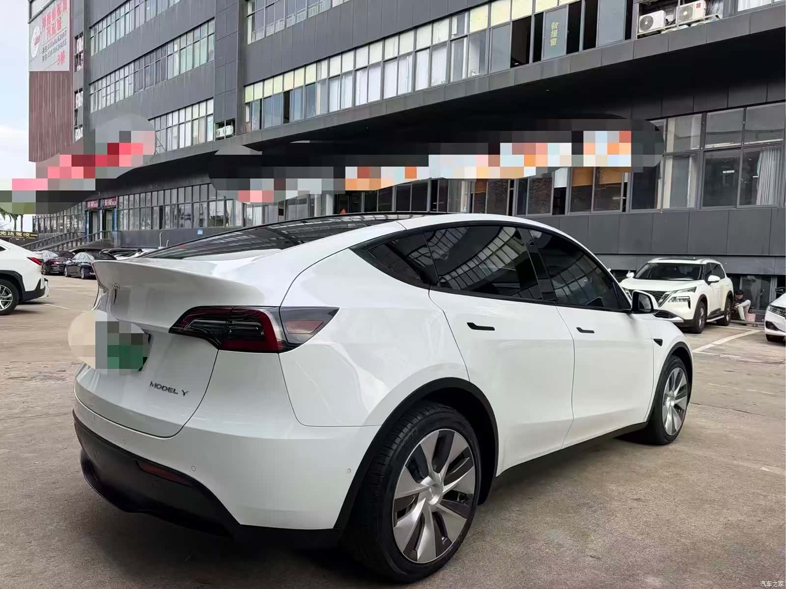 Tesla Model Y, 2021 9