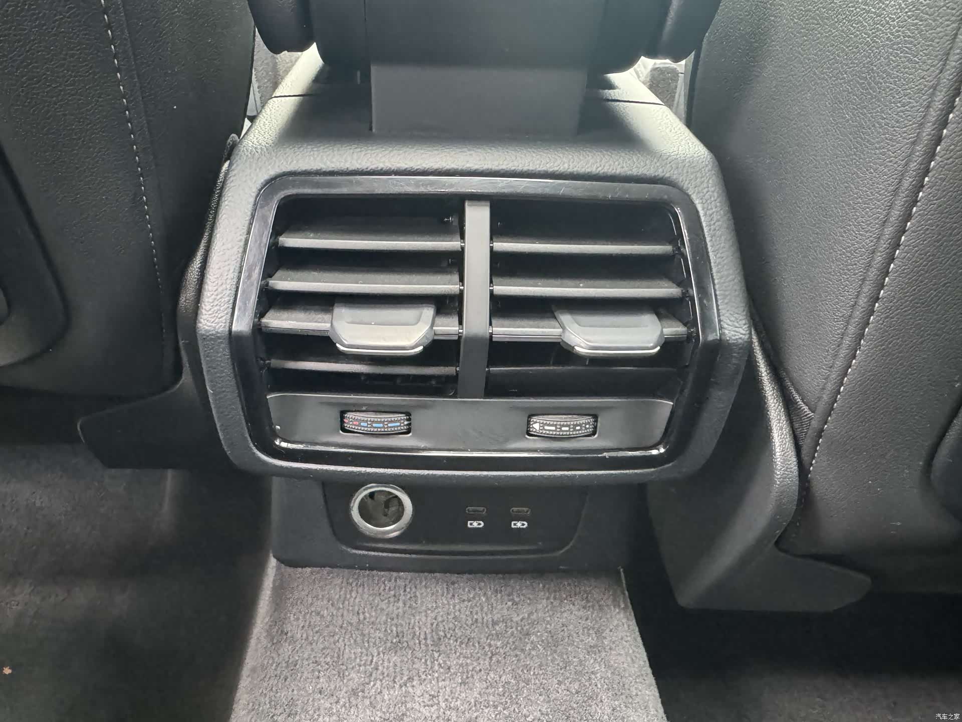 Audi Q3, 2021 21