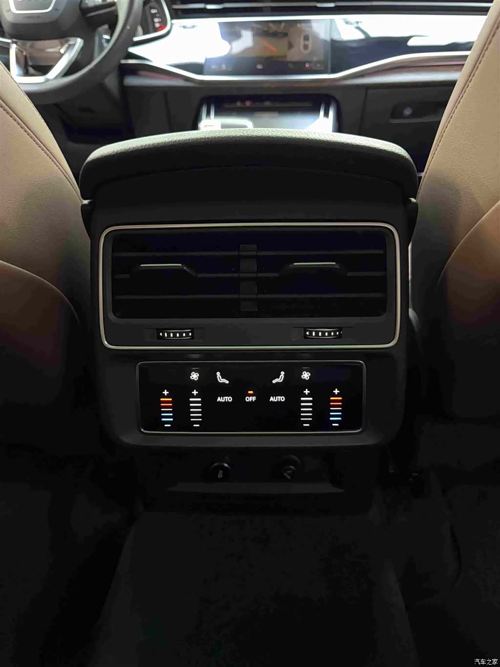 Audi Q7, 2021 9