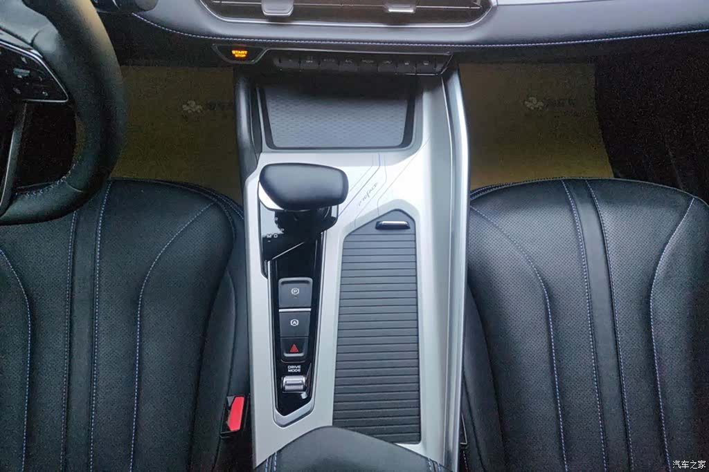 Geely Preface, 2025 16