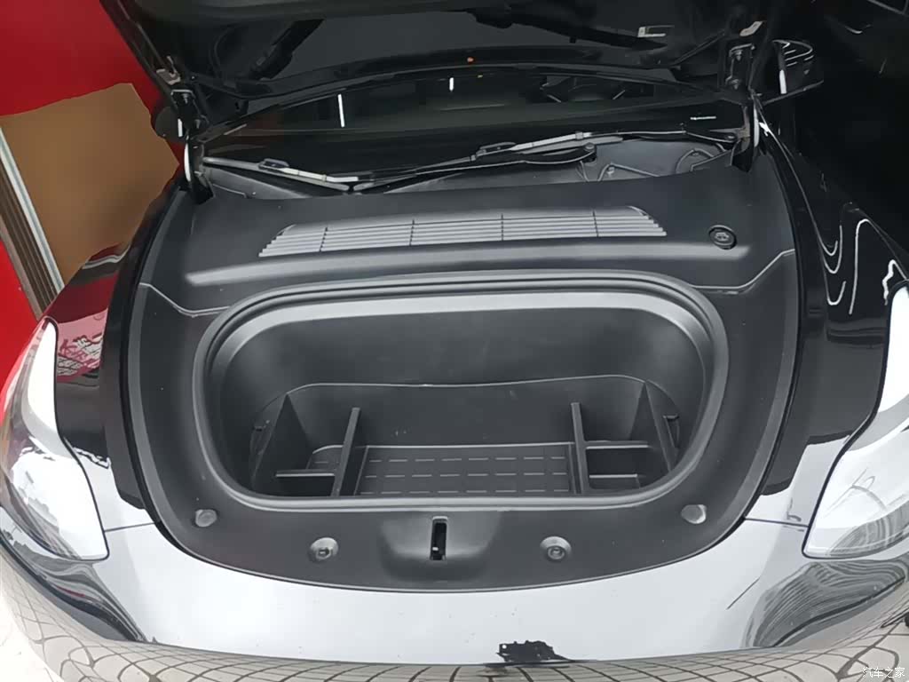 Tesla Model Y, 2021 20