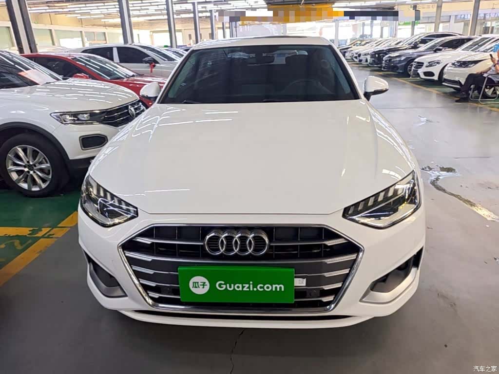 Audi A4L, 2021 3