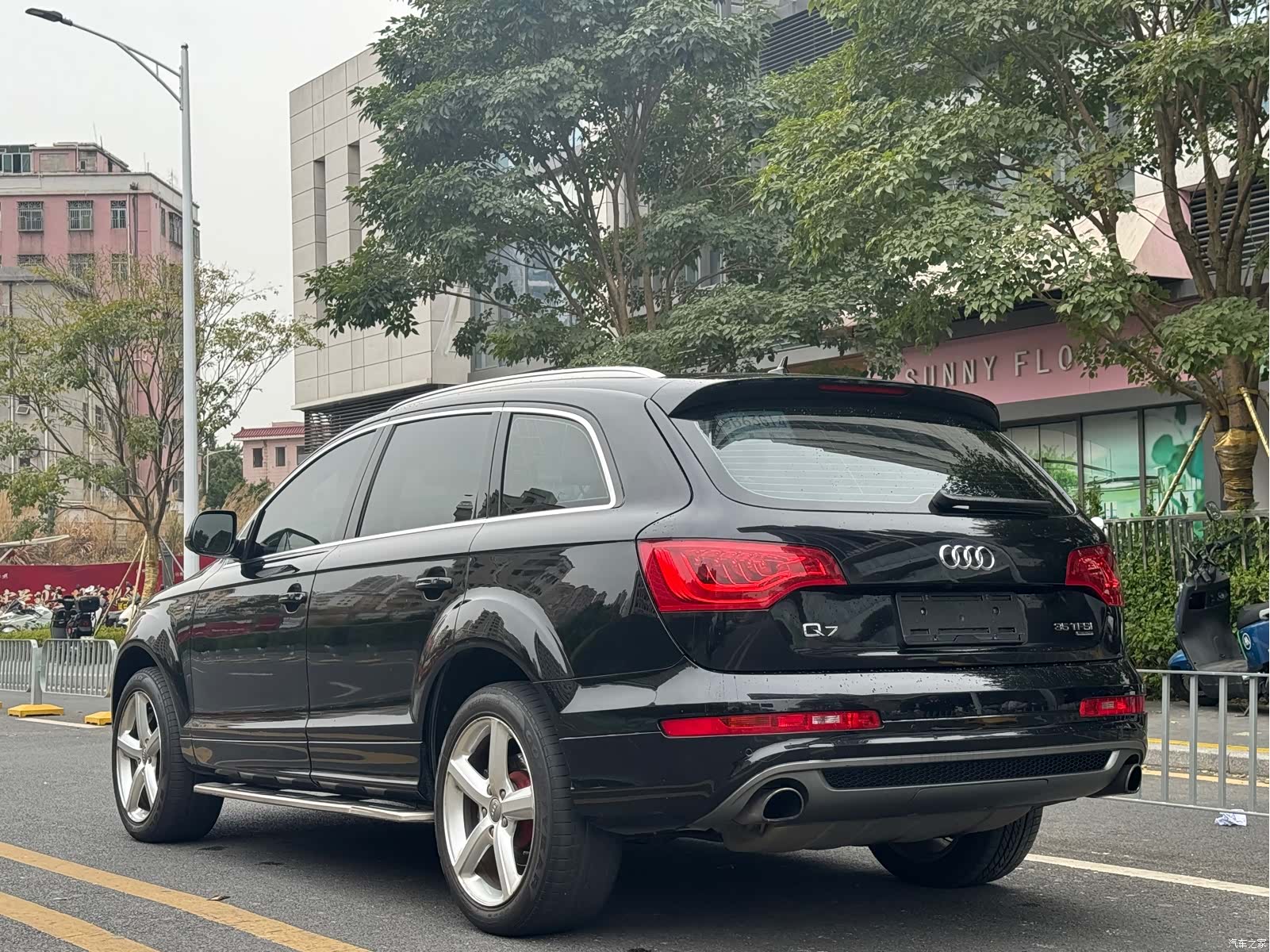 Audi Q7, 2010 12