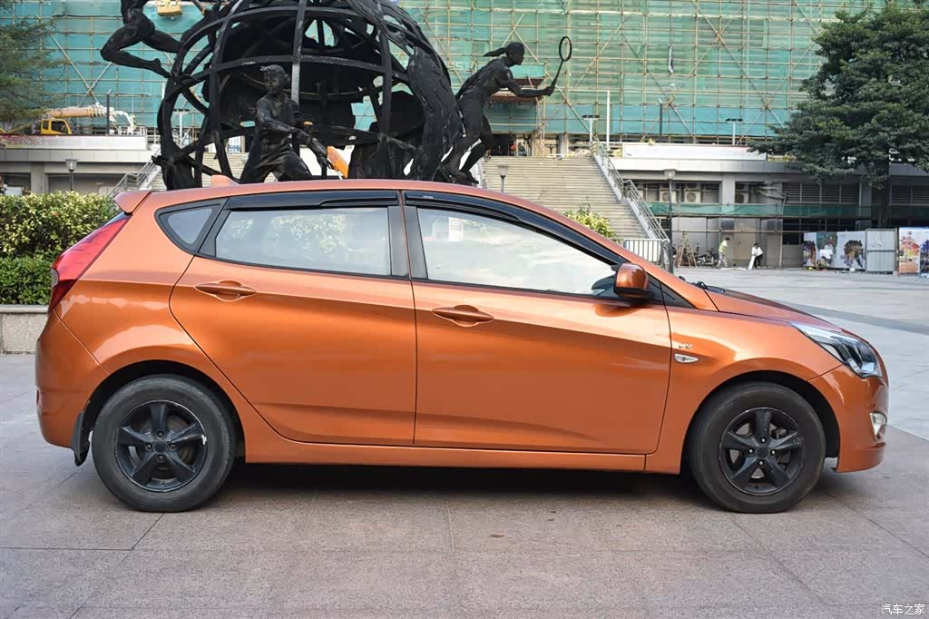 Hyundai GLX, 2014 4