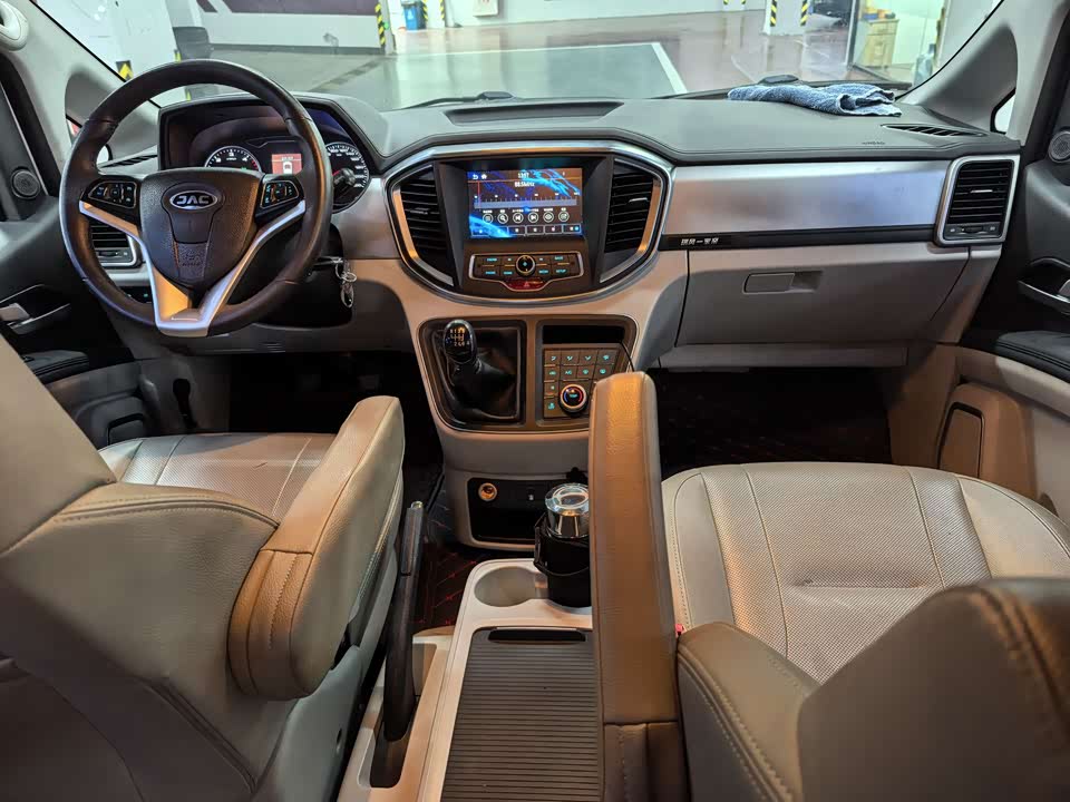 JAC Refine Ruifeng M4