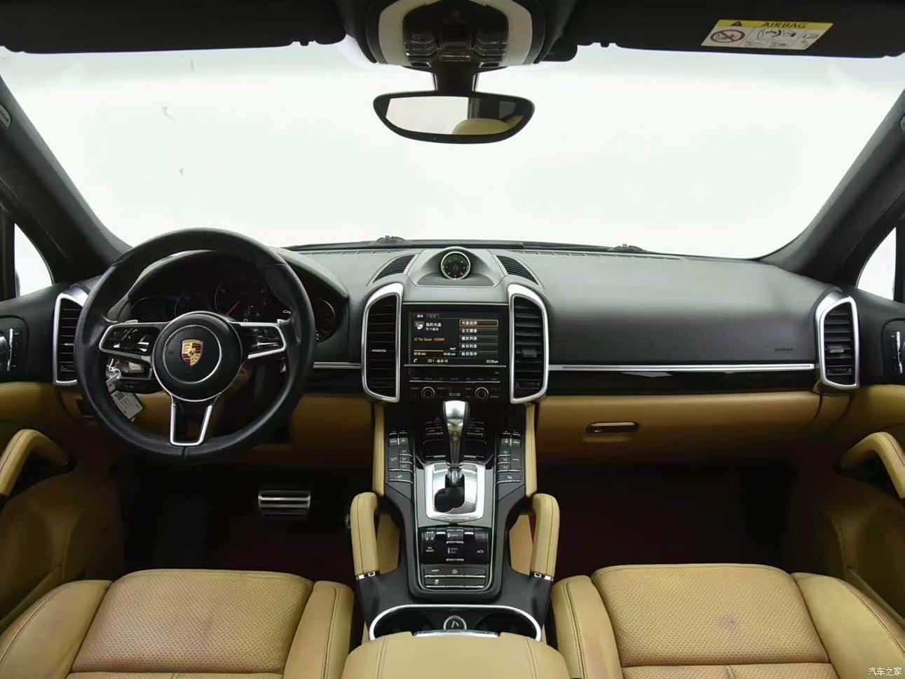Porsche Cayenne, 2015 12