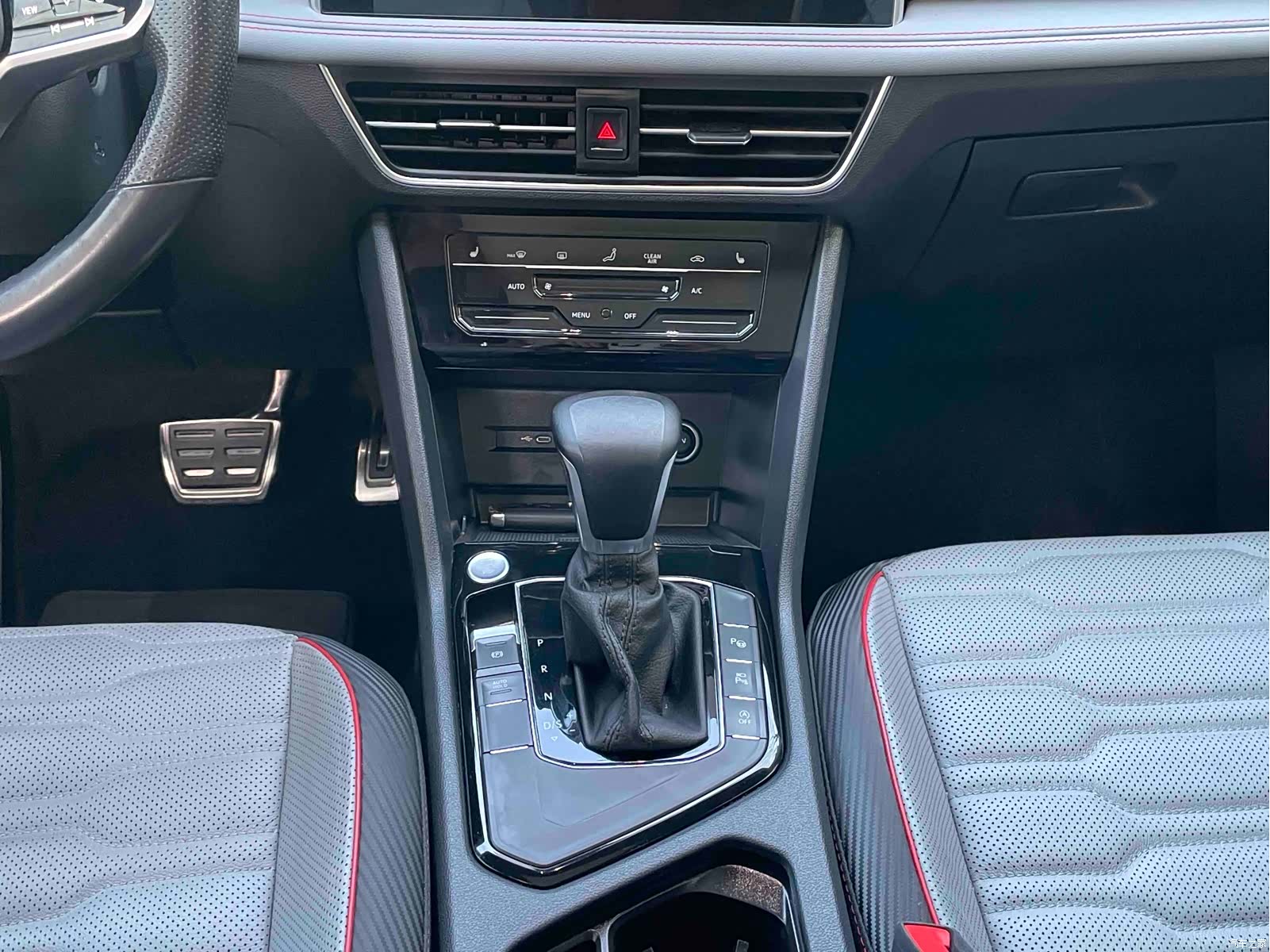 Volkswagen Tiguan L, 2022 17