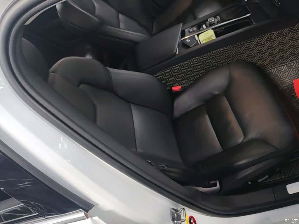 Volvo S60, 2021 25