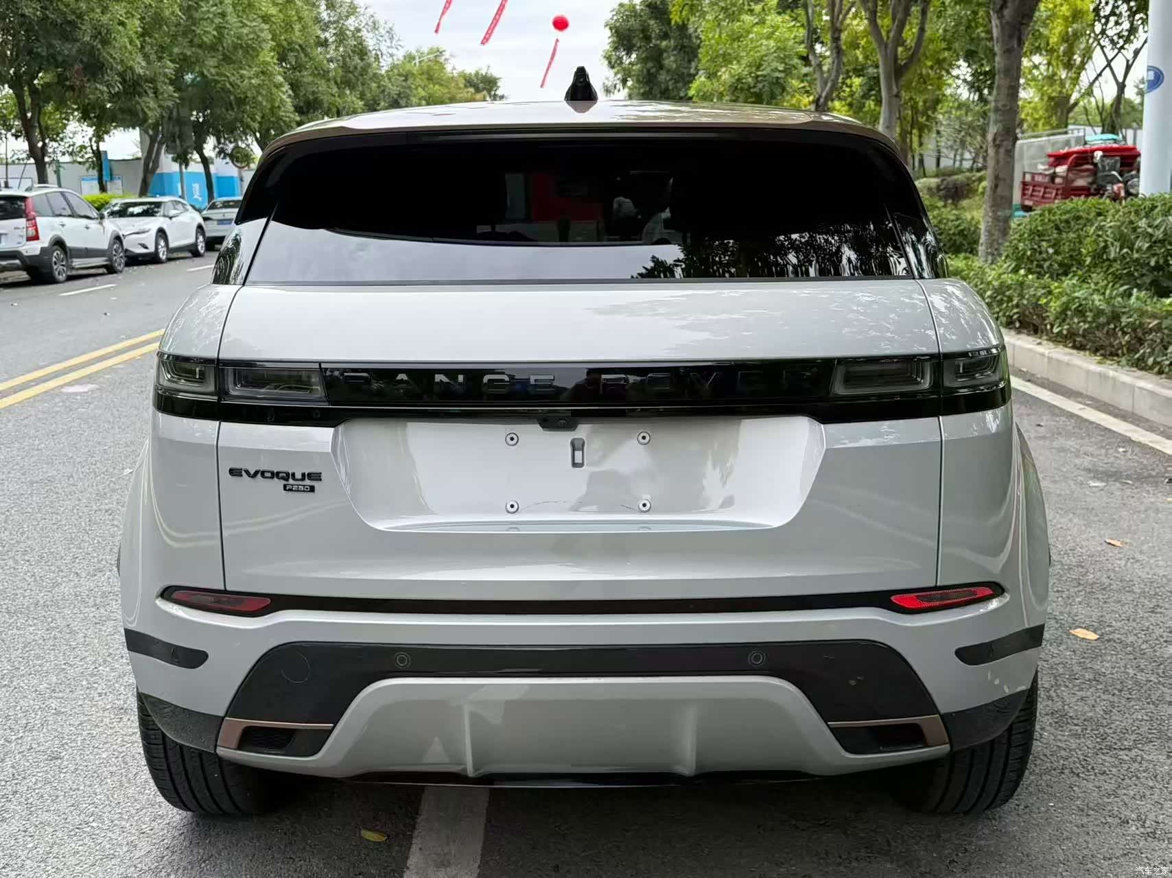 Land Rover Range Rover, 2023 все фото