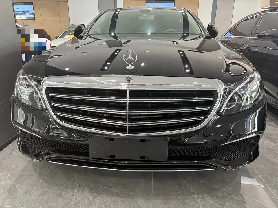 Mercedes-Benz E-class Mercedes-Benz E-class
