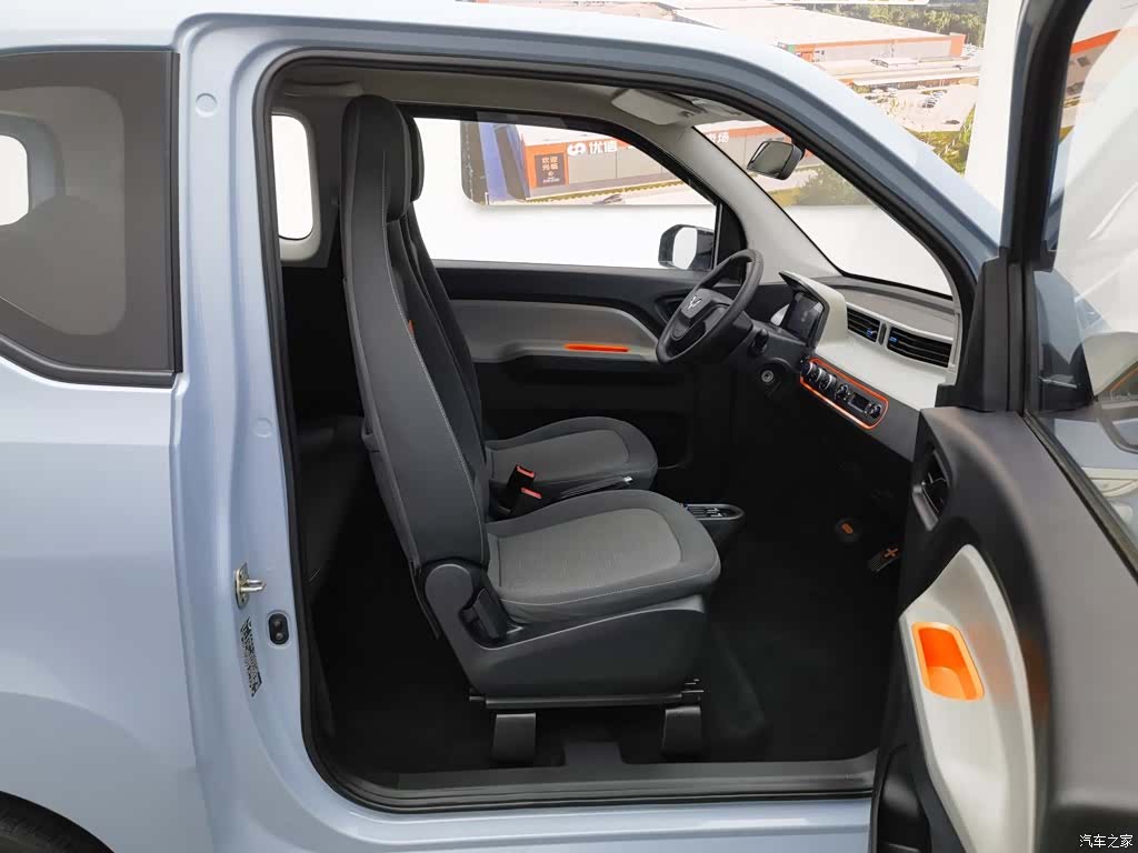 Wuling MINIEV, 2021 23
