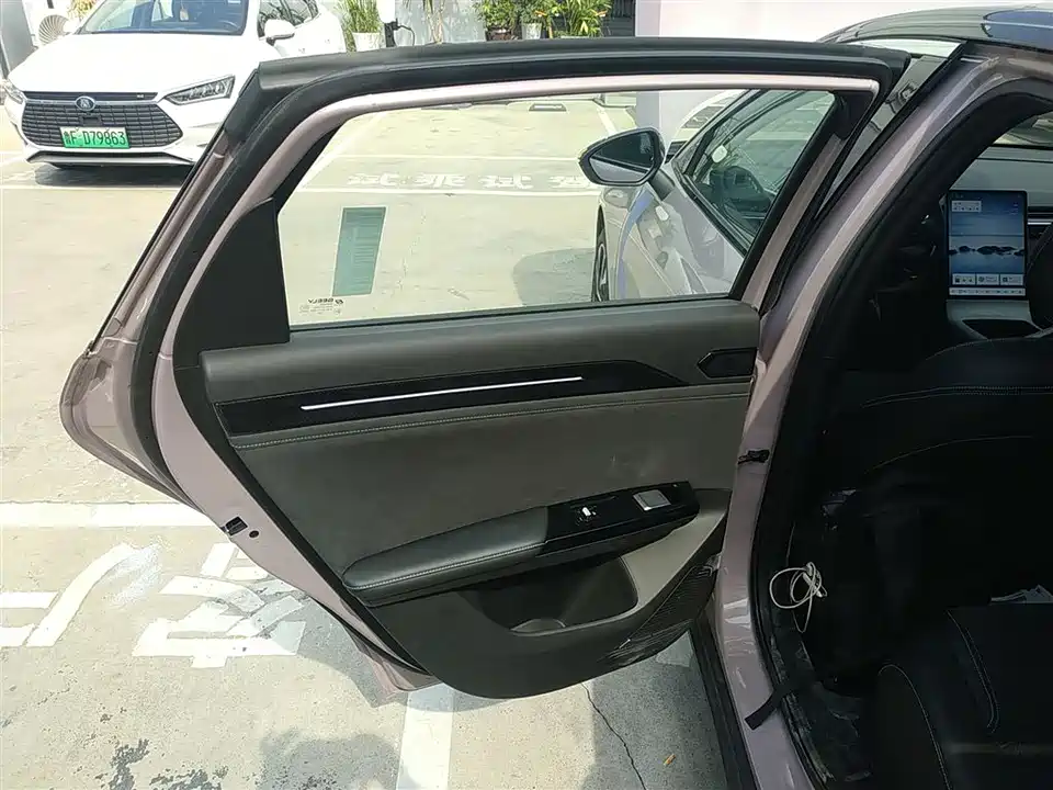 Geely Galaxy Galaxy L6