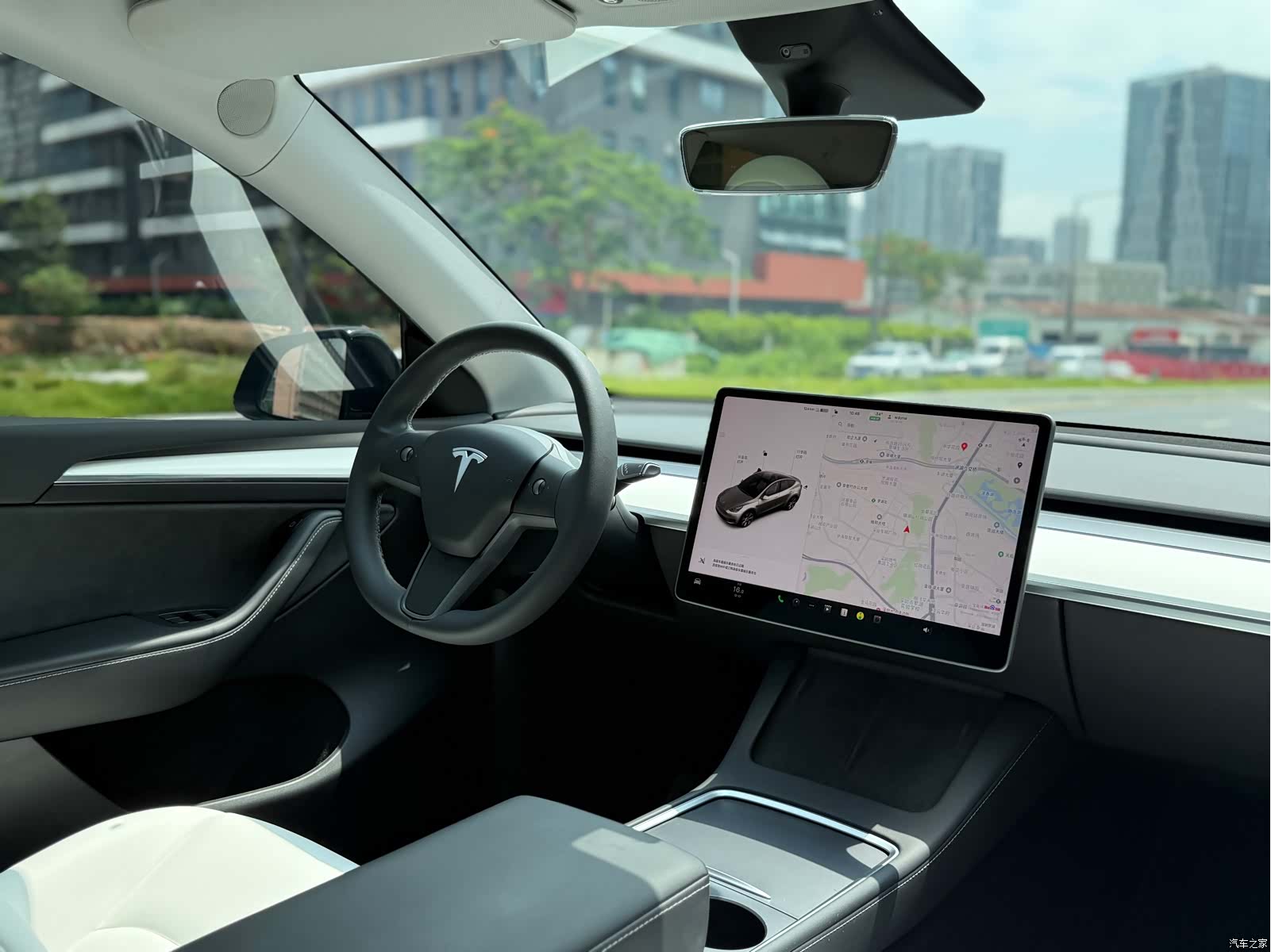 Tesla Model Y, 2023 13