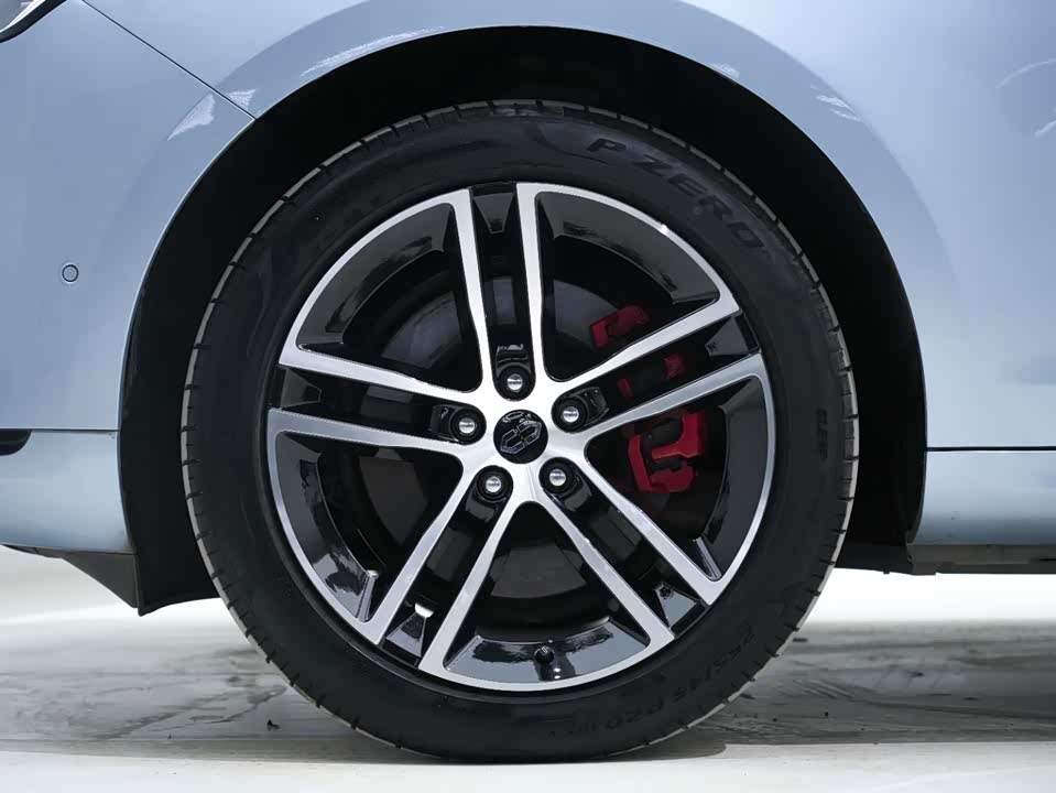 AITO Ask the world M5